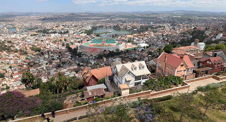 2d Panorama Antananarywy ze wzgórza Pałacu Królewskiego Madagaskar