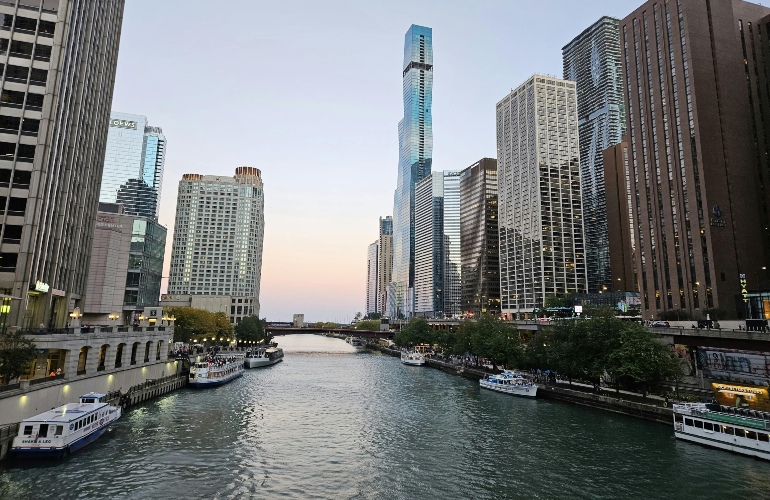chicago river 770