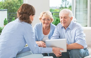 Jak przygotować się do rozmowy z agentem na temat Medicare?